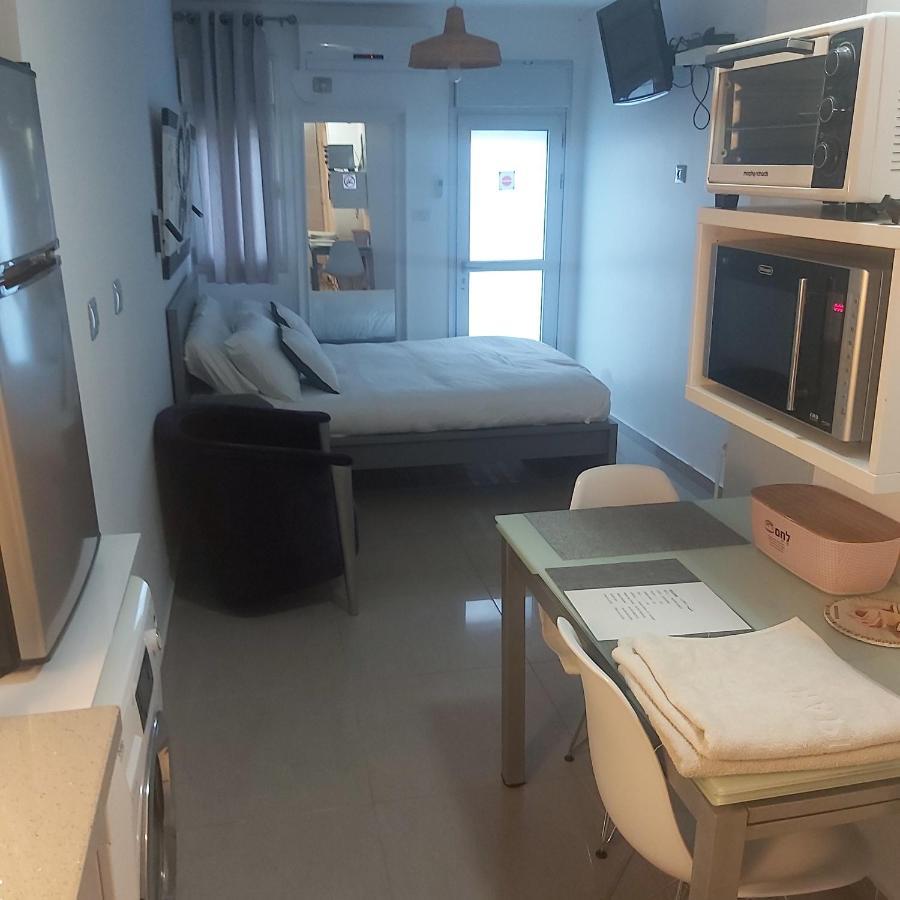 Studio By The Sea 아슈도드 외부 사진